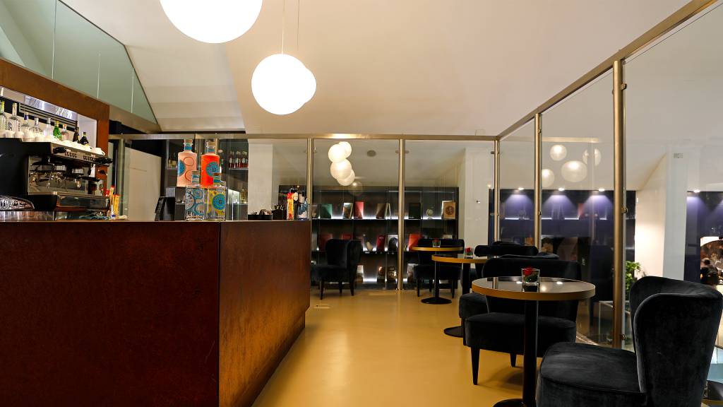 Rome-Life-Hotel-Roma-Bar-and-Restaurant-Elle-bar-1