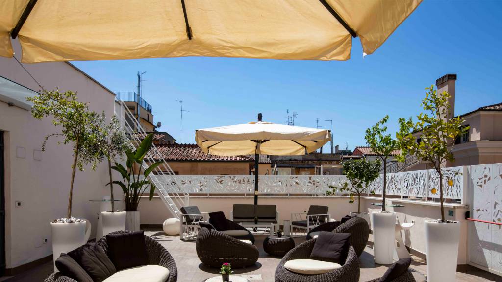 Rome-Life-Hotel-Roma-Bar-e-Ristorante-RLH-Elle-Terrace-1
